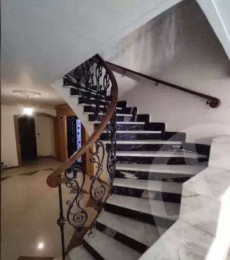 https://aqarmap.com.eg/ar/listing/6049930-for-sale-alexandria-l-jmy-lbytsh-mohamed-el-fardi-st