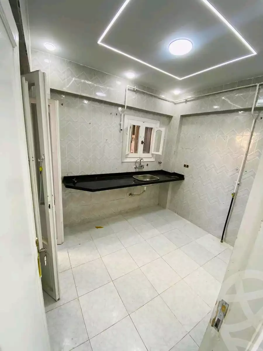 https://aqarmap.com.eg/en/listing/6049937-for-sale-alexandria-l-jmy-lbytsh-al-nouqrashi-st