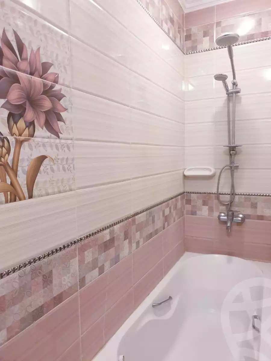 https://aqarmap.com.eg/ar/listing/6050023-for-sale-cairo-mokattam-el-hadabah-el-wosta-el-mantaqa-el-olaa-baron-school-street