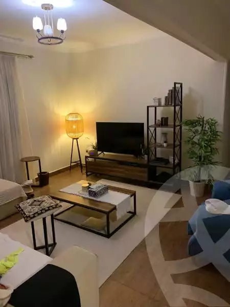 https://aqarmap.com.eg/en/listing/6050446-for-sale-cairo-mokattam-el-hadabah-el-wosta-rd-lmbhth