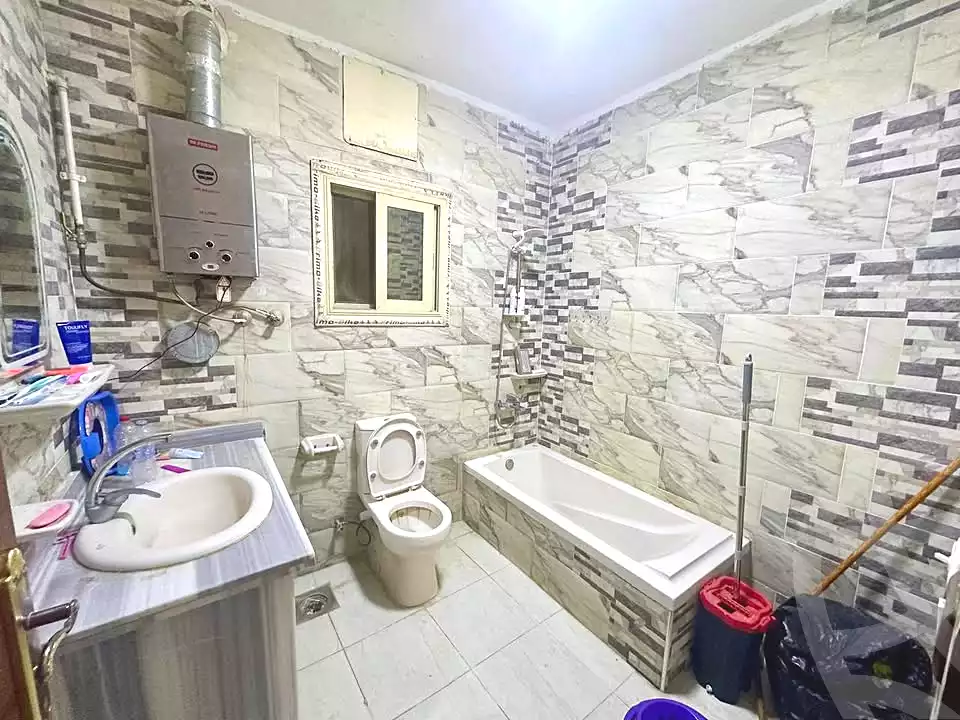 https://aqarmap.com.eg/en/listing/6050623-for-sale-cairo-mokattam-el-hadabah-el-wosta-el-mantaqa-el-rabaa