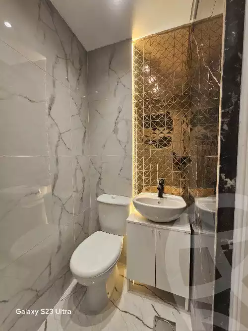 https://aqarmap.com.eg/en/listing/6051700-for-sale-cairo-new-cairo-el-ahyaa-first-neighborhood-no-7