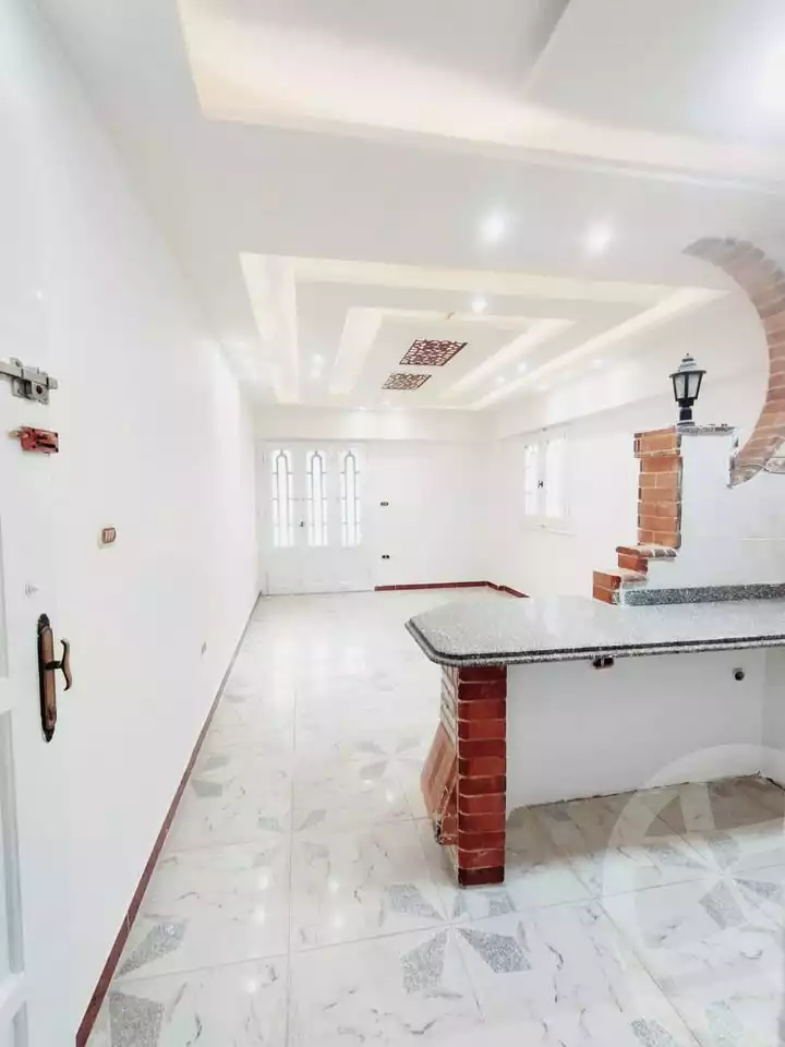 https://aqarmap.com.eg/en/listing/6052649-for-sale-alexandria-l-jmy-el-kilo-21