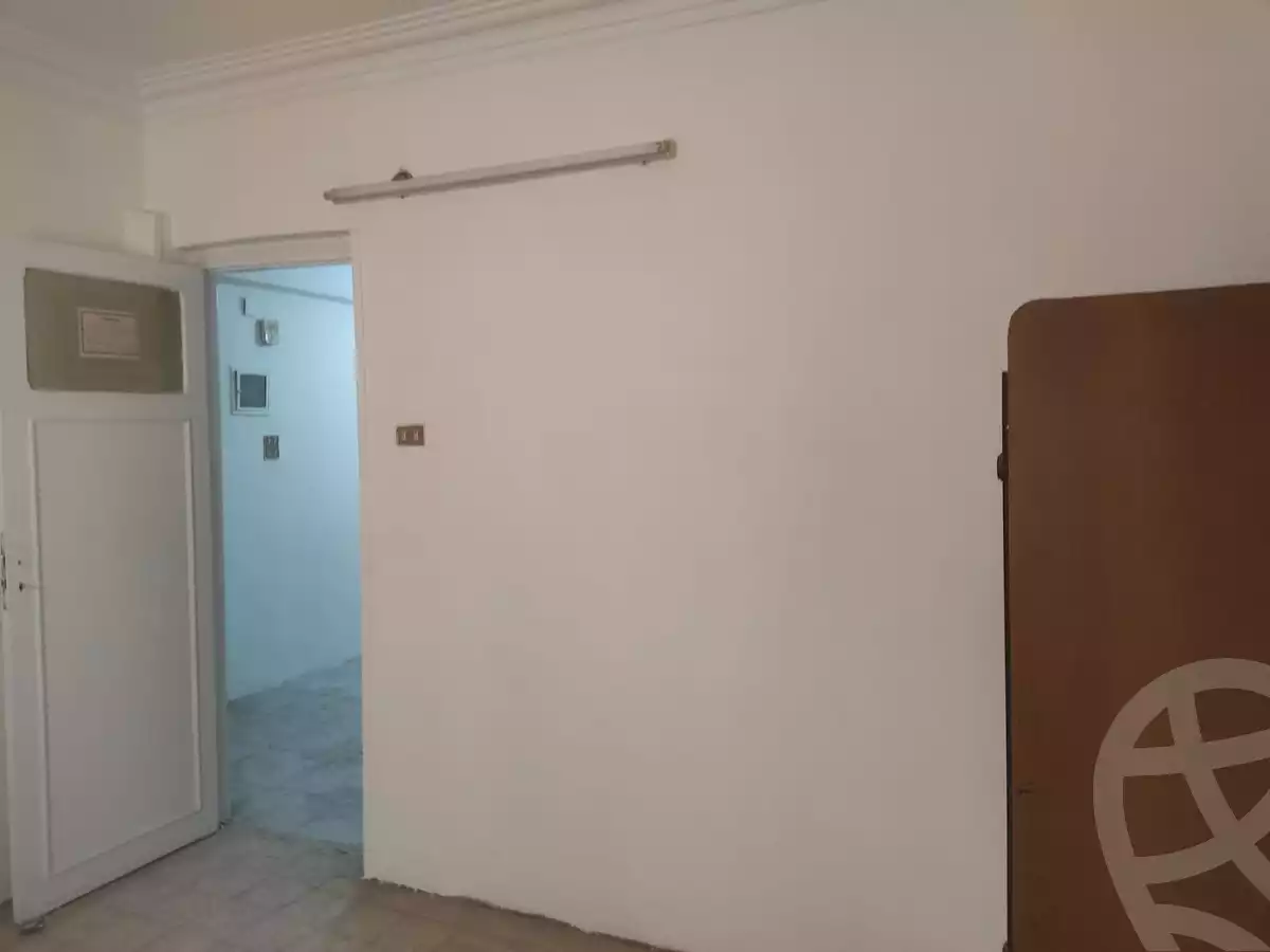 https://aqarmap.com.eg/ar/listing/6053366-for-sale-cairo-el-maadi-hadayek-el-maadi