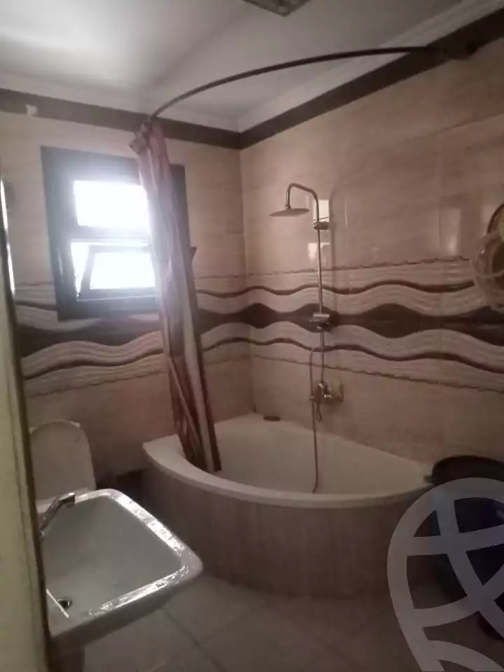 https://aqarmap.com.eg/en/listing/6053587-for-sale-cairo-heliopolis-gesr-elsuez