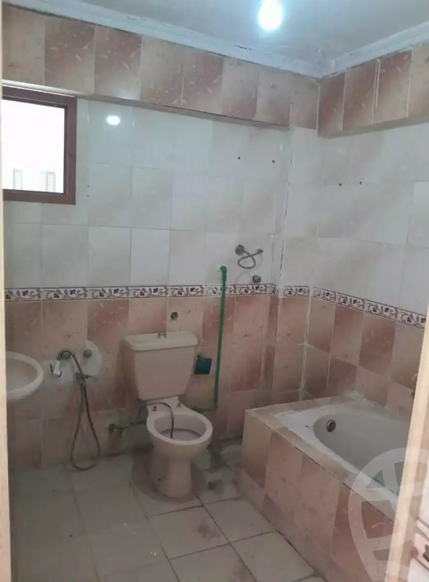 https://aqarmap.com.eg/en/listing/6053825-for-sale-alexandria-l-jmy-el-hanouvel-radwan-st