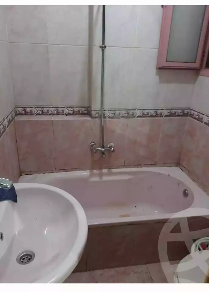 https://aqarmap.com.eg/ar/listing/6054067-for-rent-alexandria-smouha-el-nasr-st