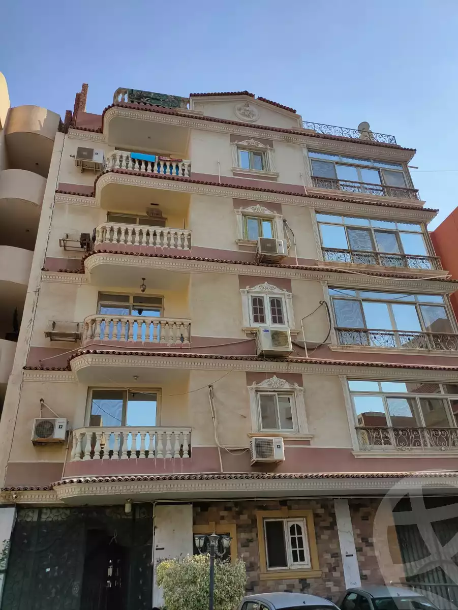 https://aqarmap.com.eg/en/listing/6054022-for-sale-cairo-mokattam-el-hadabah-el-wosta-el-mantaqa-el-khamsa