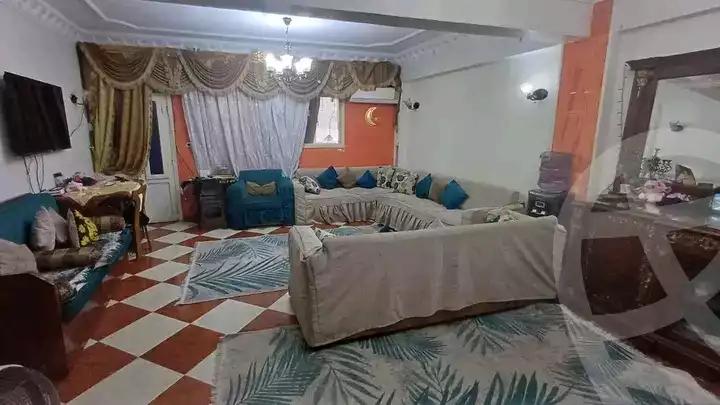 https://aqarmap.com.eg/ar/listing/6054725-for-sale-alexandria-l-jmy-lbytsh-ain-shams-st