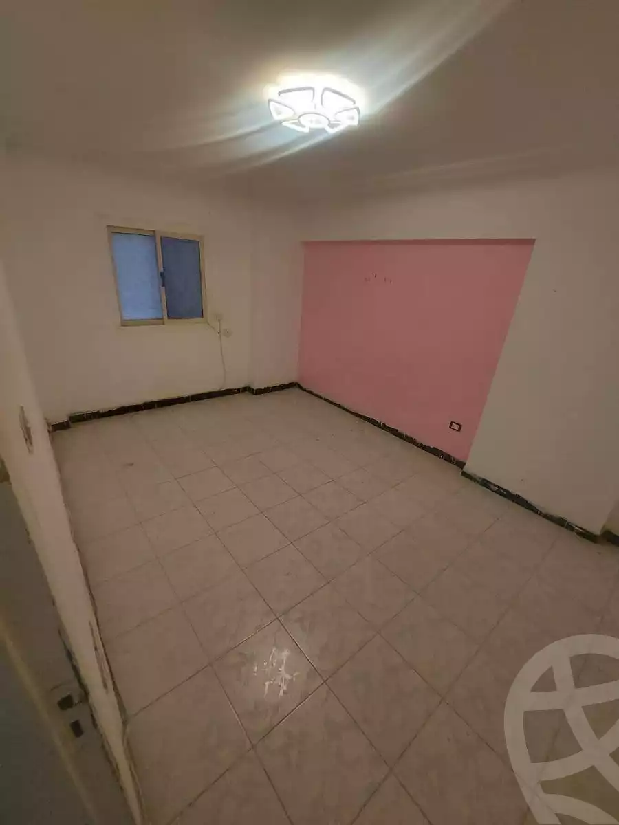 https://aqarmap.com.eg/en/listing/6055056-for-rent-cairo-helwan-helwan-el-sharkeya-heidar-st
