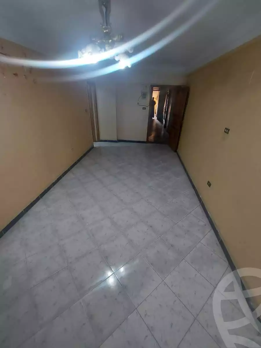 https://aqarmap.com.eg/en/listing/6055056-for-rent-cairo-helwan-helwan-el-sharkeya-heidar-st