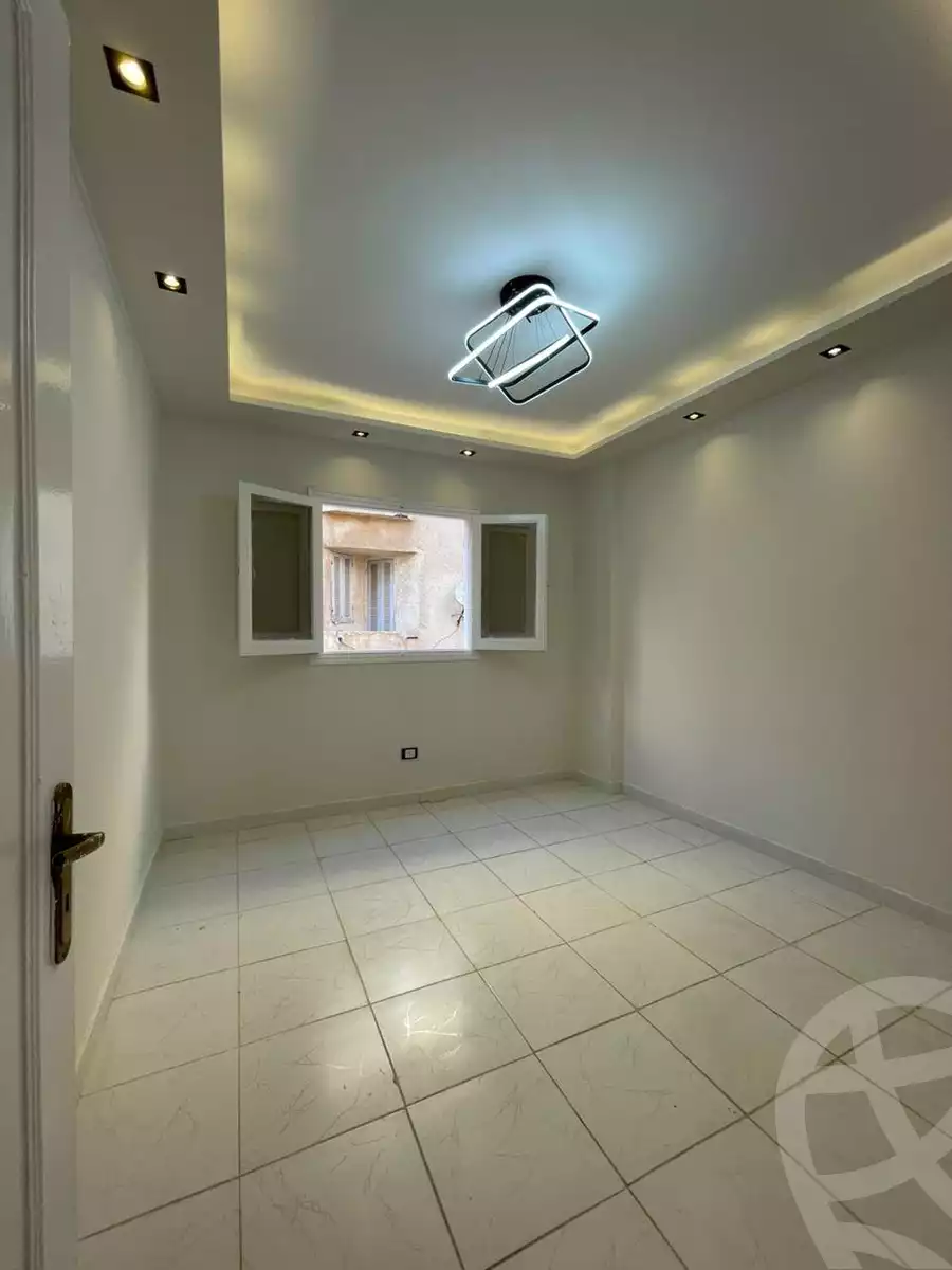 https://aqarmap.com.eg/ar/listing/6055145-for-sale-alexandria-l-jmy-shataa-el-nakheel-no-8-st