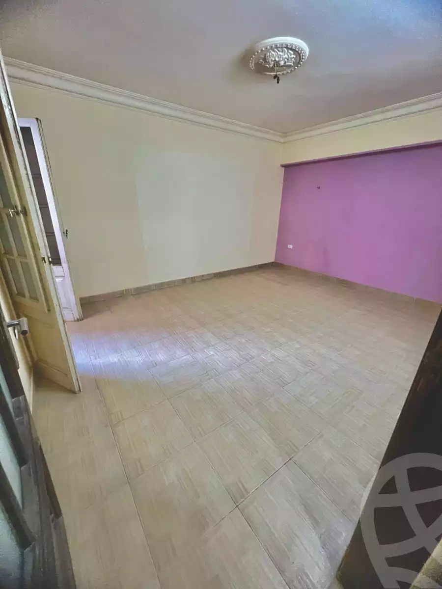 https://aqarmap.com.eg/en/listing/6055539-for-sale-cairo-helwan-helwan-el-sharkeya-saleh-sobhy-st