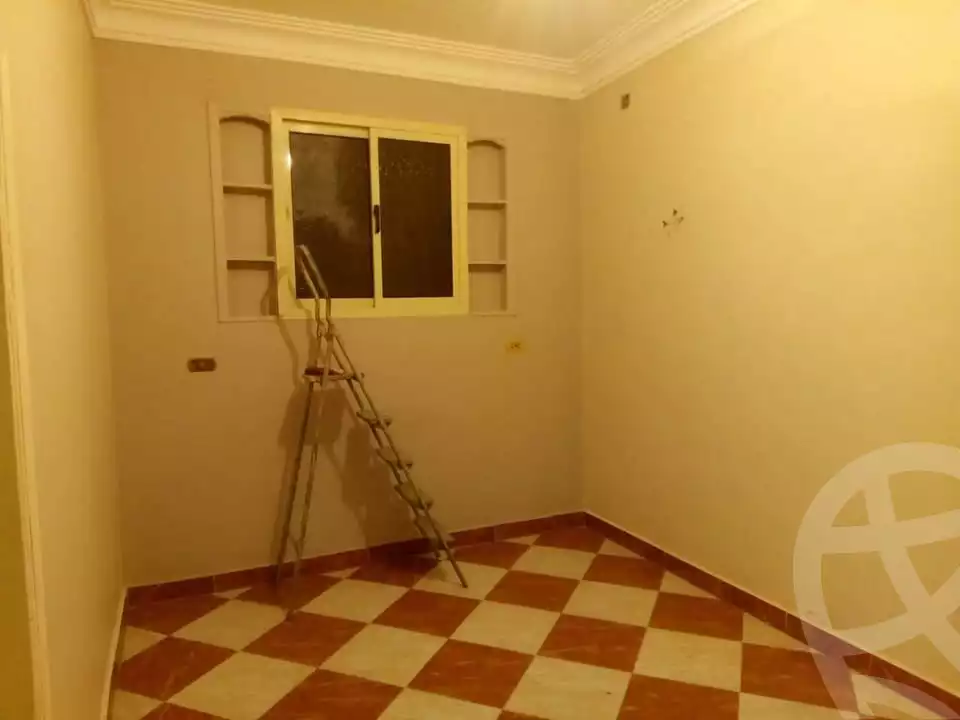 https://aqarmap.com.eg/en/listing/6055703-for-sale-qalyubia-shubra-el-khaima-shubra-el-khaima-city-hamis-st