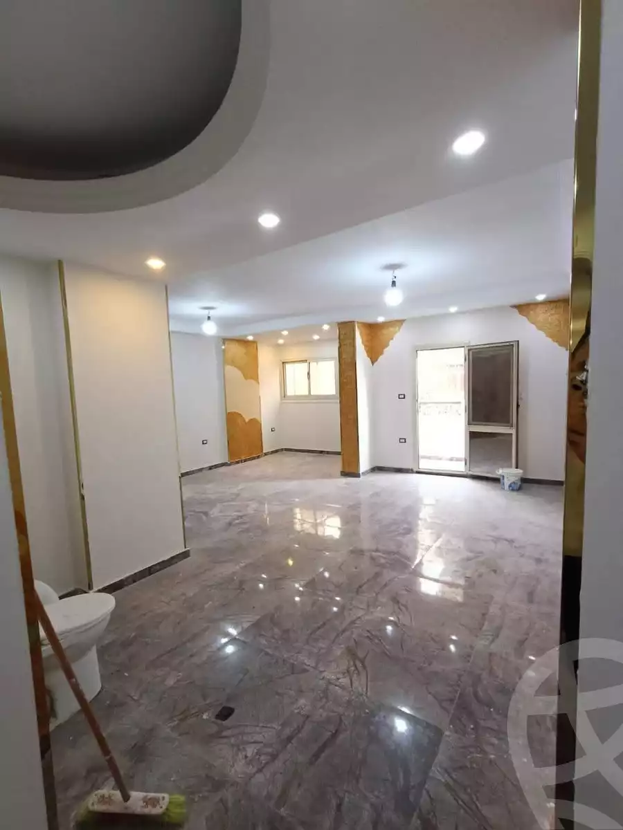 https://aqarmap.com.eg/en/listing/6055738-for-sale-cairo-helwan-helwan-el-sharkeya-ryad-pasha-st