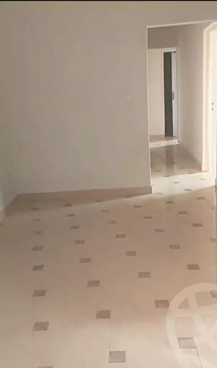 https://aqarmap.com.eg/en/listing/6055760-for-sale-cairo-15th-of-may-mjwr-28