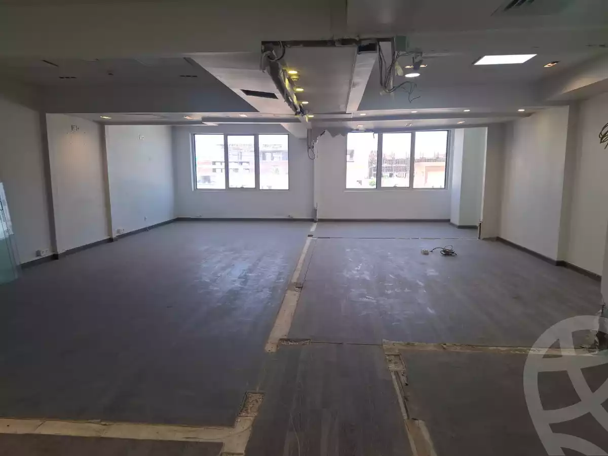 https://aqarmap.com.eg/ar/listing/6057221-for-rent-cairo-new-cairo-90th-street-northern-90th-street