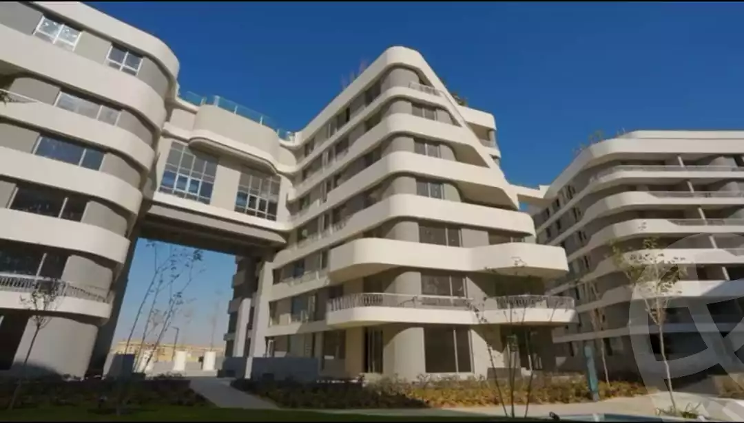 https://aqarmap.com.eg/ar/listing/6057444-for-sale-cairo-new-cairo-lmstqbl-syty-compounds-bloomfields