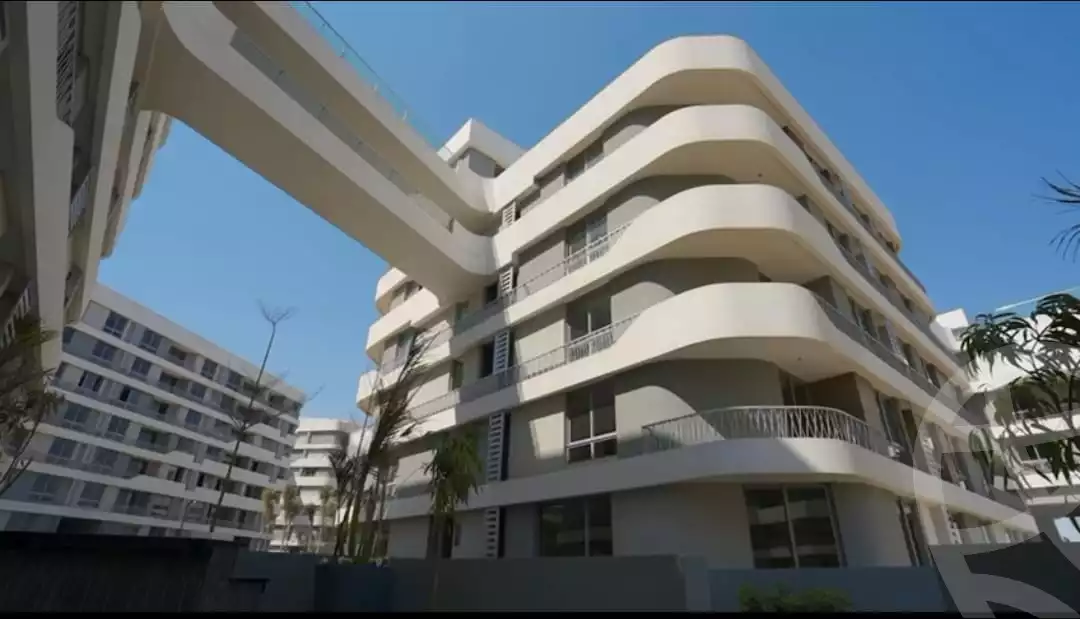 https://aqarmap.com.eg/en/listing/6057601-for-sale-cairo-new-cairo-lmstqbl-syty-compounds-bloomfields