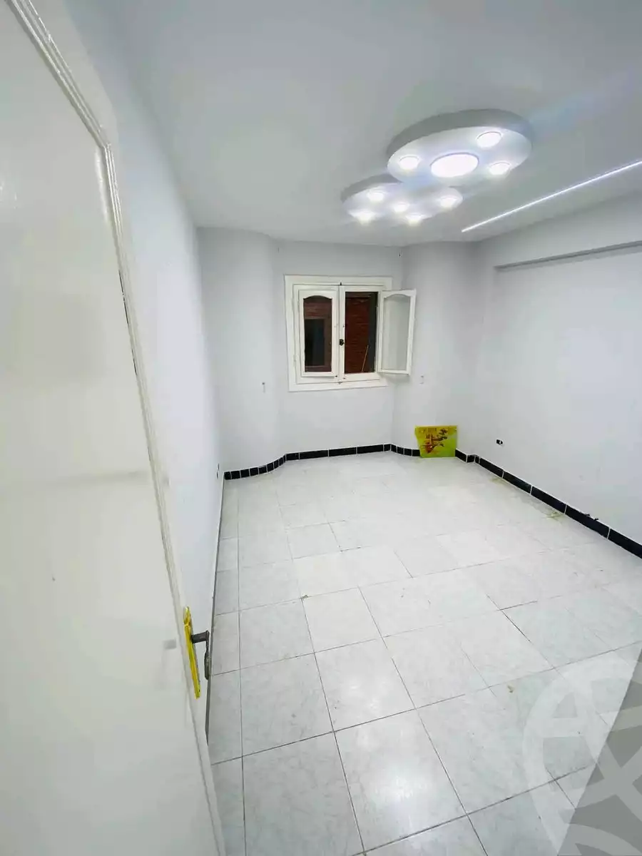 https://aqarmap.com.eg/ar/listing/6060052-for-sale-alexandria-l-jmy-lbytsh-al-nouqrashi-st