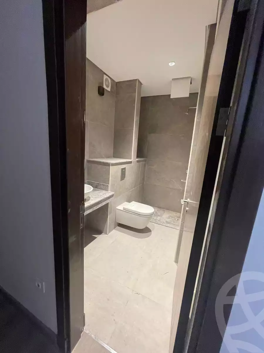 https://aqarmap.com.eg/en/listing/6060129-for-sale-cairo-el-sheikh-zayed-city-compounds-zyd-wr-llttwyr-park-towers-zed-el-sheikh-zayed-compound