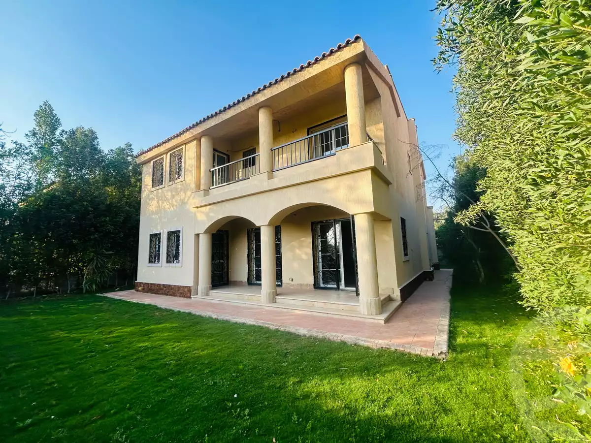 https://aqarmap.com.eg/en/listing/6060128-for-sale-cairo-new-cairo-madinaty-lmntq-lwl-fylt-group-7