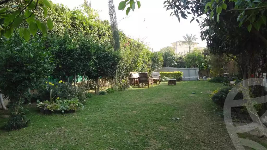 https://aqarmap.com.eg/en/listing/6060300-for-sale-cairo-el-sheikh-zayed-city-compounds-greens