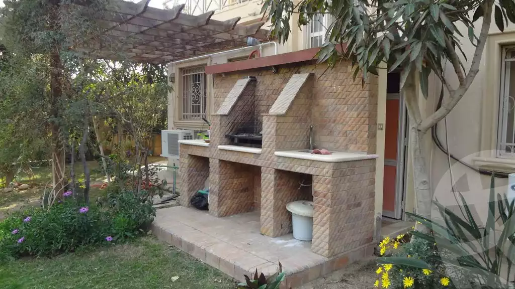 https://aqarmap.com.eg/en/listing/6060300-for-sale-cairo-el-sheikh-zayed-city-compounds-greens