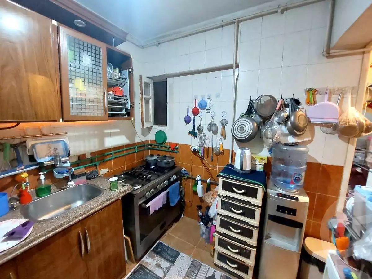 https://aqarmap.com.eg/ar/listing/6060538-for-sale-alexandria-moharram-bey-erfan-st