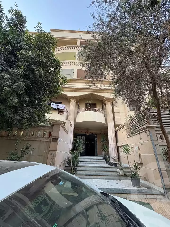 https://aqarmap.com.eg/en/listing/6060767-for-sale-cairo-hadayek-el-ahram-mntq-b
