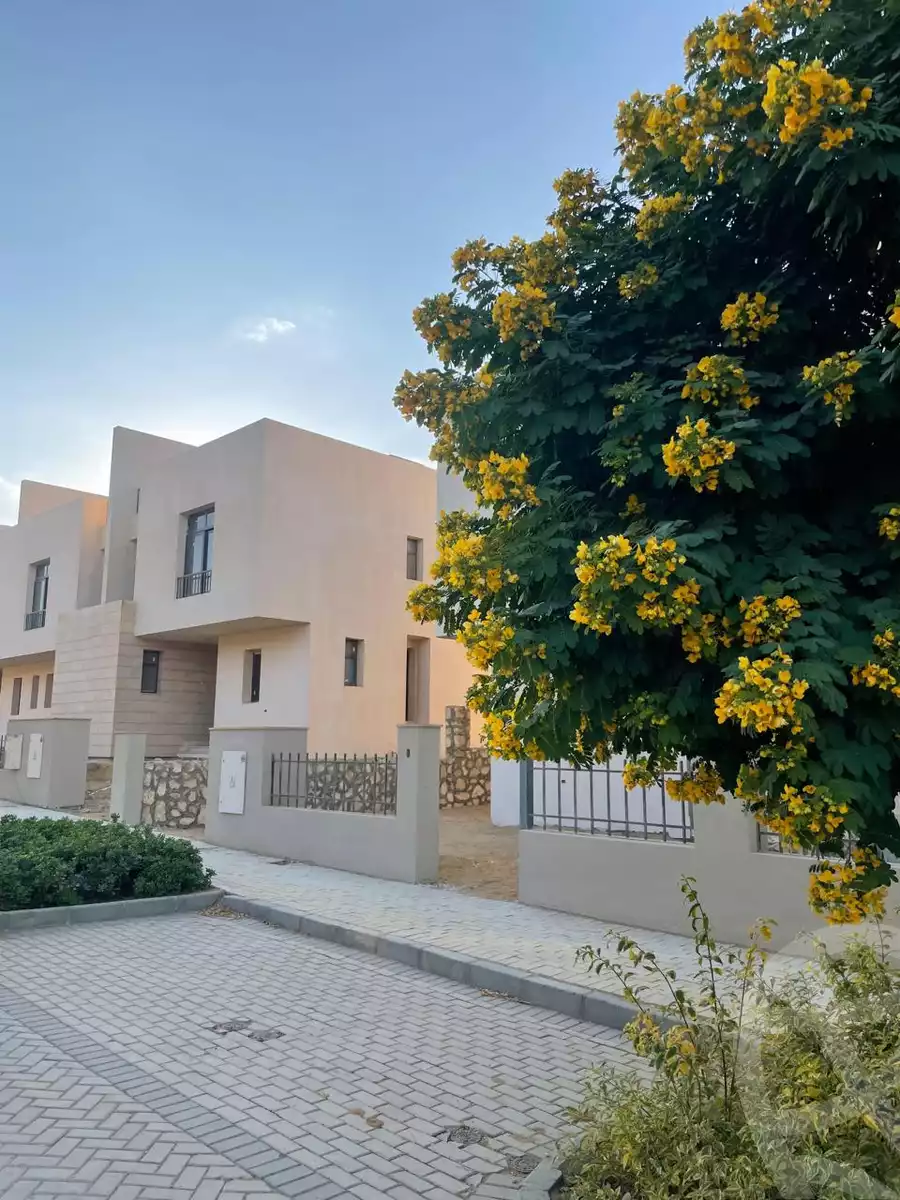 https://aqarmap.com.eg/ar/listing/6061931-for-sale-cairo-6th-of-october-hadaeq-october-kmbwnd-fy-hdyq-ktwbr-o-west-hillside-villas-o-west