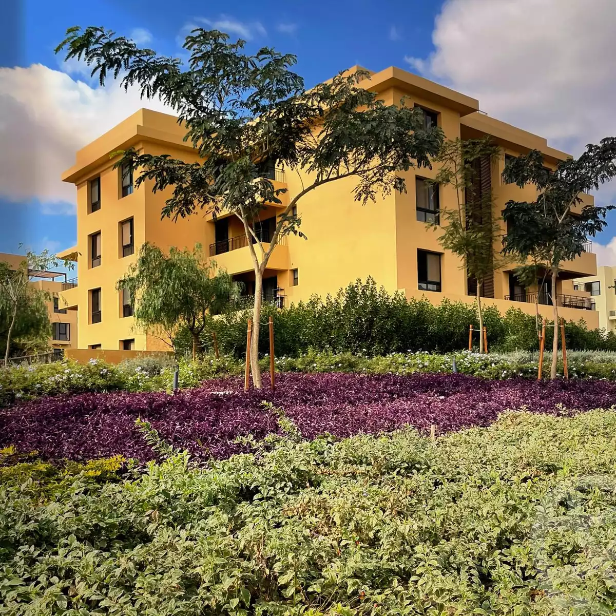 https://aqarmap.com.eg/en/listing/6061974-for-sale-cairo-6th-of-october-hadaeq-october-kmbwnd-fy-hdyq-ktwbr-o-west-club-yard-o-west