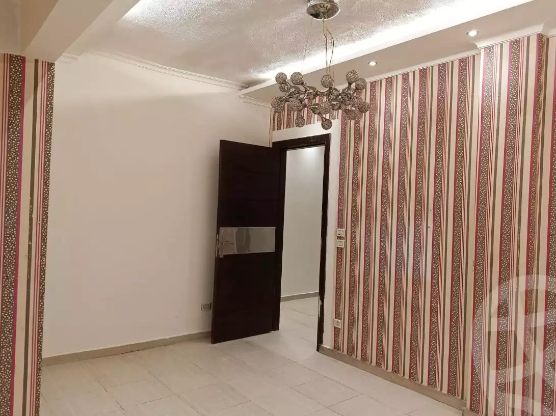 https://aqarmap.com.eg/ar/listing/6062958-for-sale-alexandria-camp-cesar-port-said-street