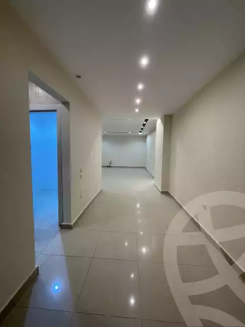 https://aqarmap.com.eg/en/listing/6063060-for-rent-cairo-new-cairo-90th-street-northern-90th-street