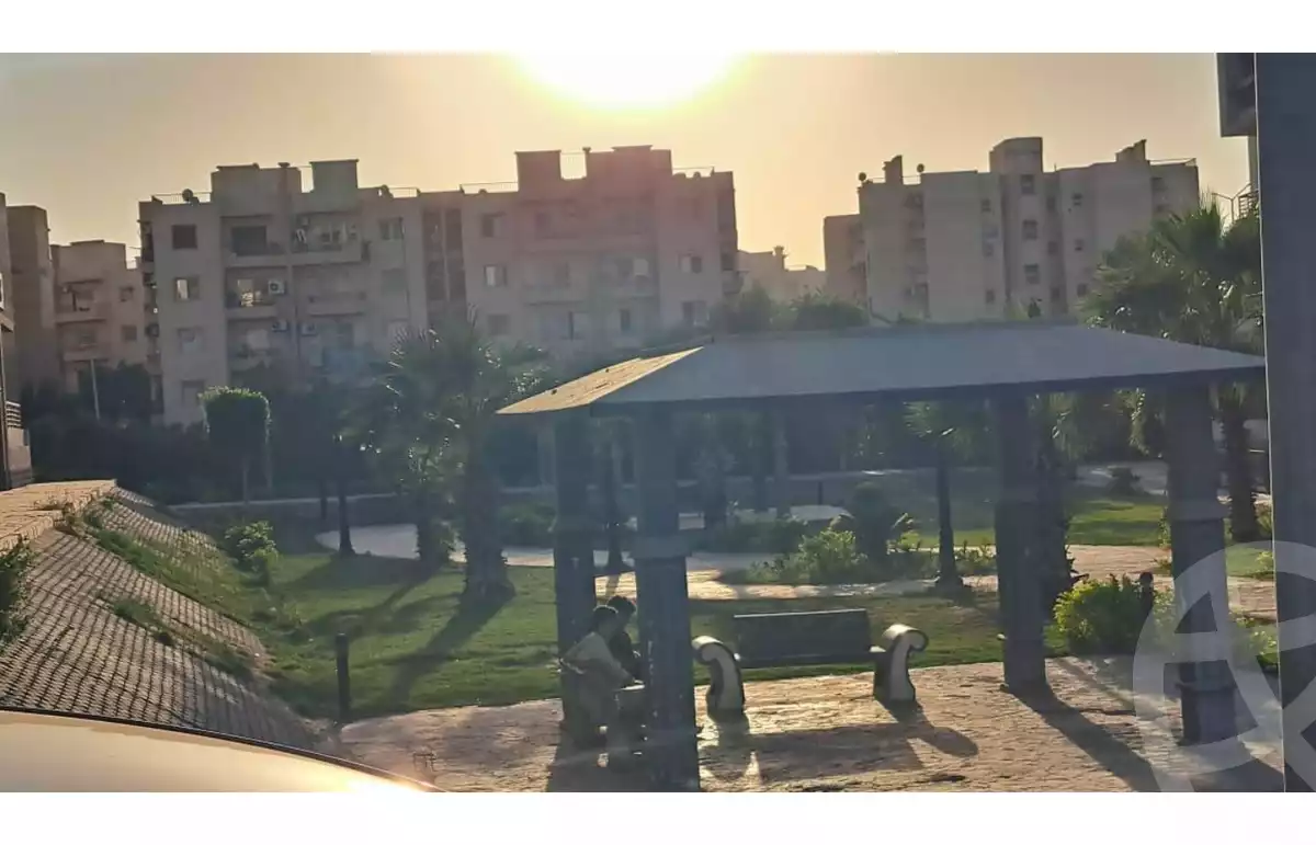 https://aqarmap.com.eg/en/listing/6062970-for-sale-cairo-el-sheikh-zayed-city-compounds-dr-msr