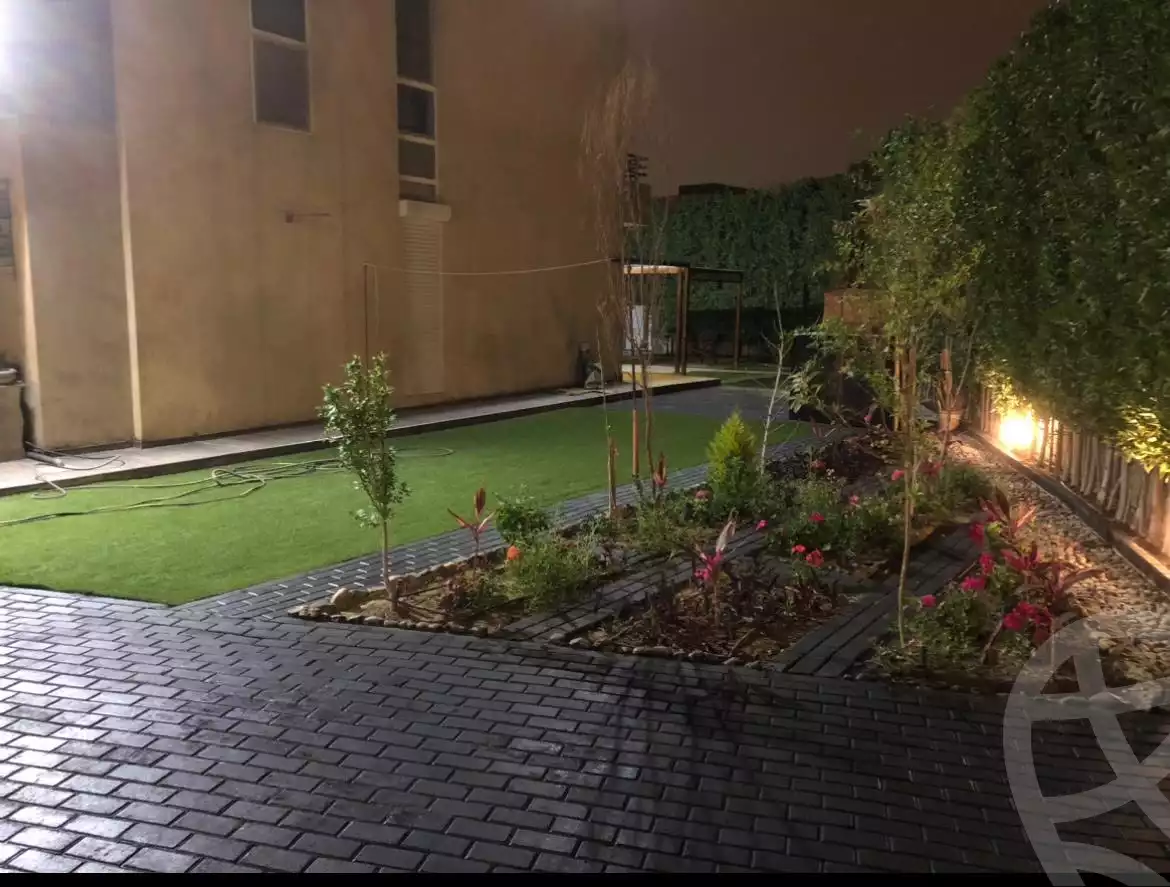 https://aqarmap.com.eg/en/listing/6063766-for-sale-cairo-new-cairo-compounds-the-square
