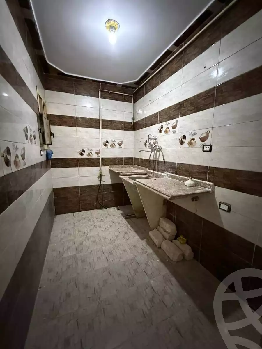 https://aqarmap.com.eg/en/listing/6064099-for-sale-alexandria-l-jmy-lbytsh-el-zohour-st