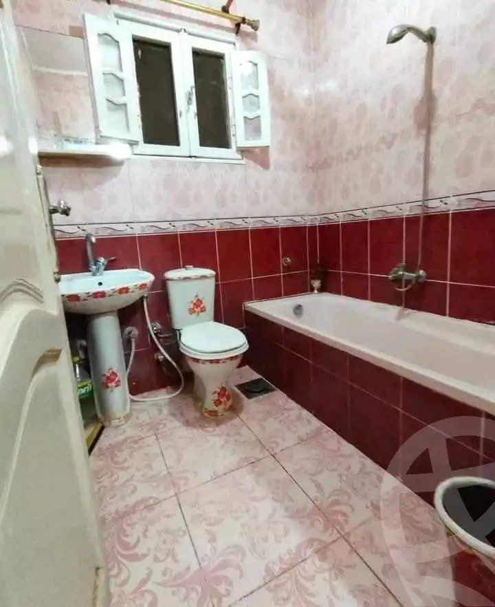 https://aqarmap.com.eg/ar/listing/6064422-for-sale-alexandria-l-jmy-lbytsh-el-saleheen-mosque-st
