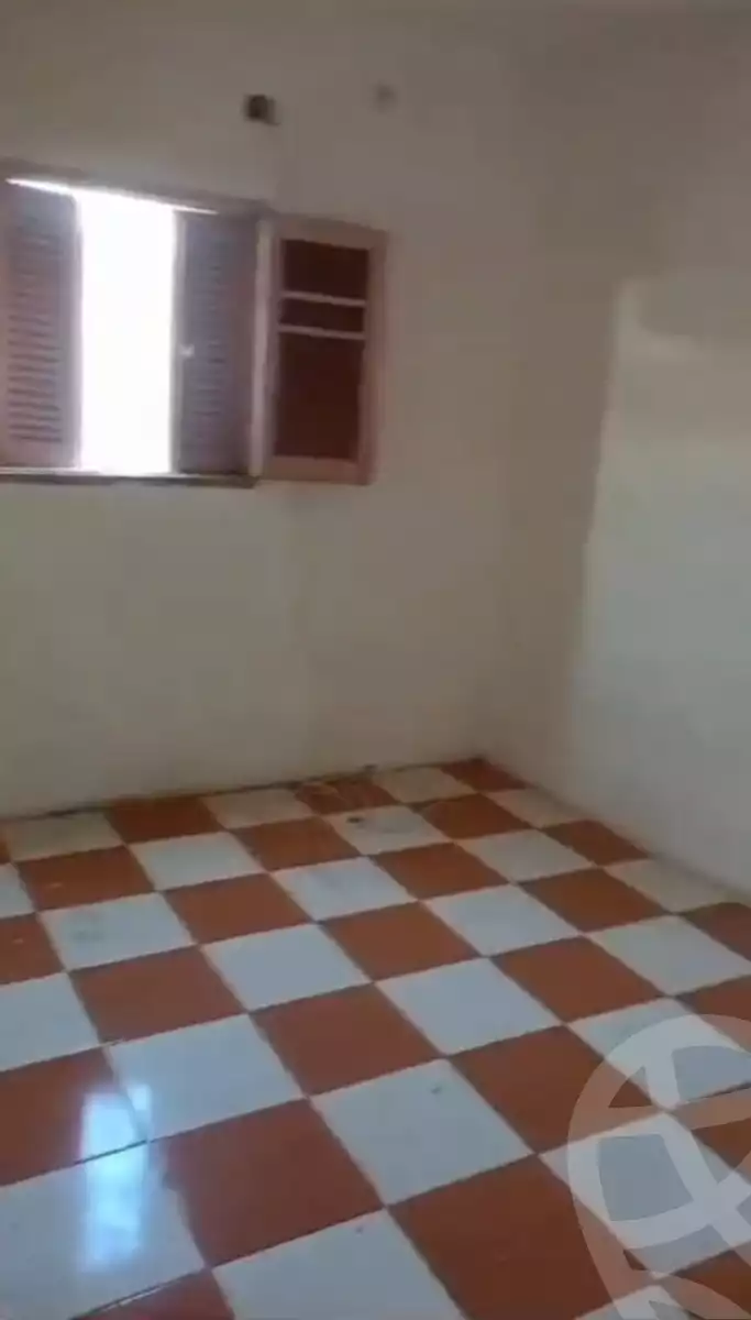 https://aqarmap.com.eg/en/listing/6065054-for-rent-suez-el-arebaaen-nile-street