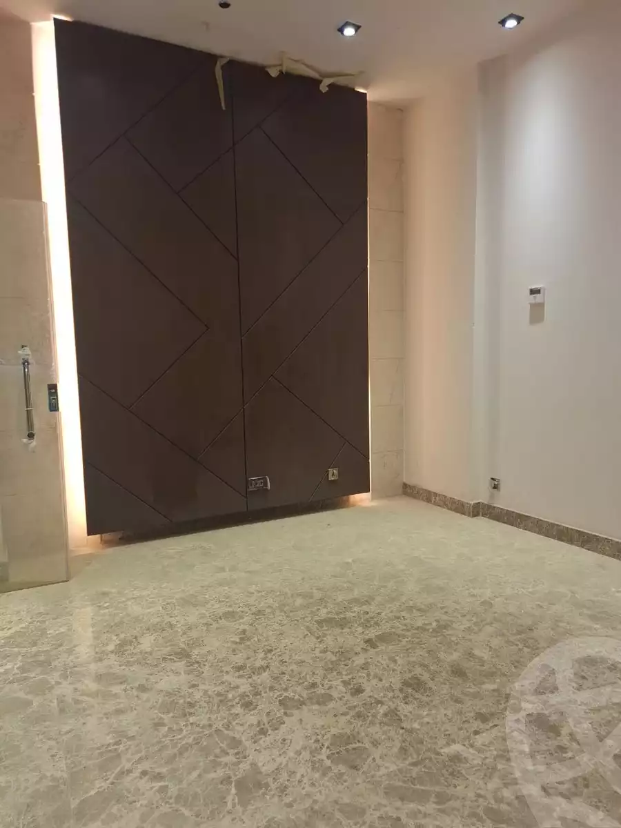 https://aqarmap.com.eg/en/listing/6065724-for-sale-cairo-new-cairo-ganob-el-akadamiya-south-academy-o-el-sheikh-mostafa-ismael-st