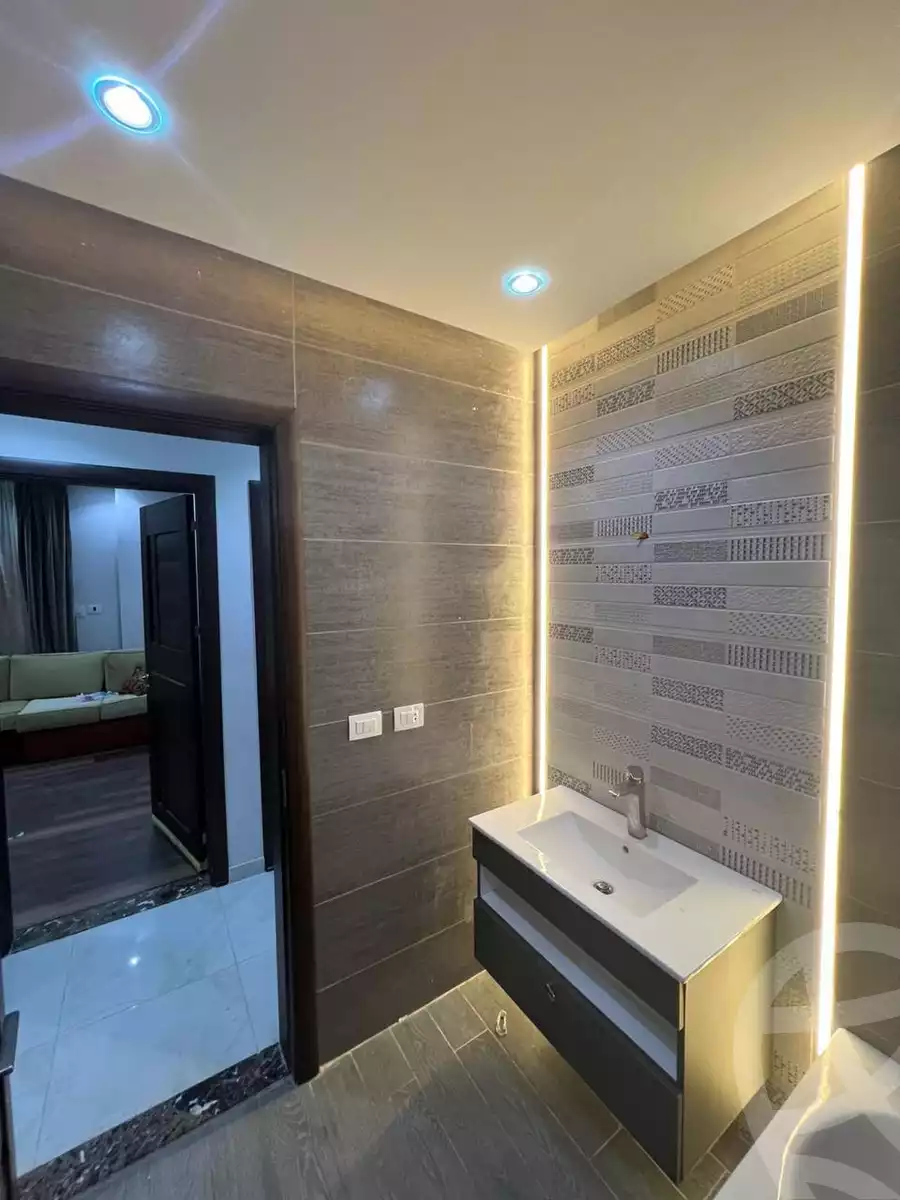https://aqarmap.com.eg/en/listing/6065724-for-sale-cairo-new-cairo-ganob-el-akadamiya-south-academy-o-el-sheikh-mostafa-ismael-st