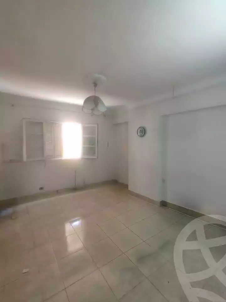 https://aqarmap.com.eg/en/listing/6065764-for-sale-alexandria-ganaklis