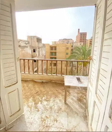 https://aqarmap.com.eg/ar/listing/6066856-for-sale-alexandria-l-jmy-lbytsh-bianchiii