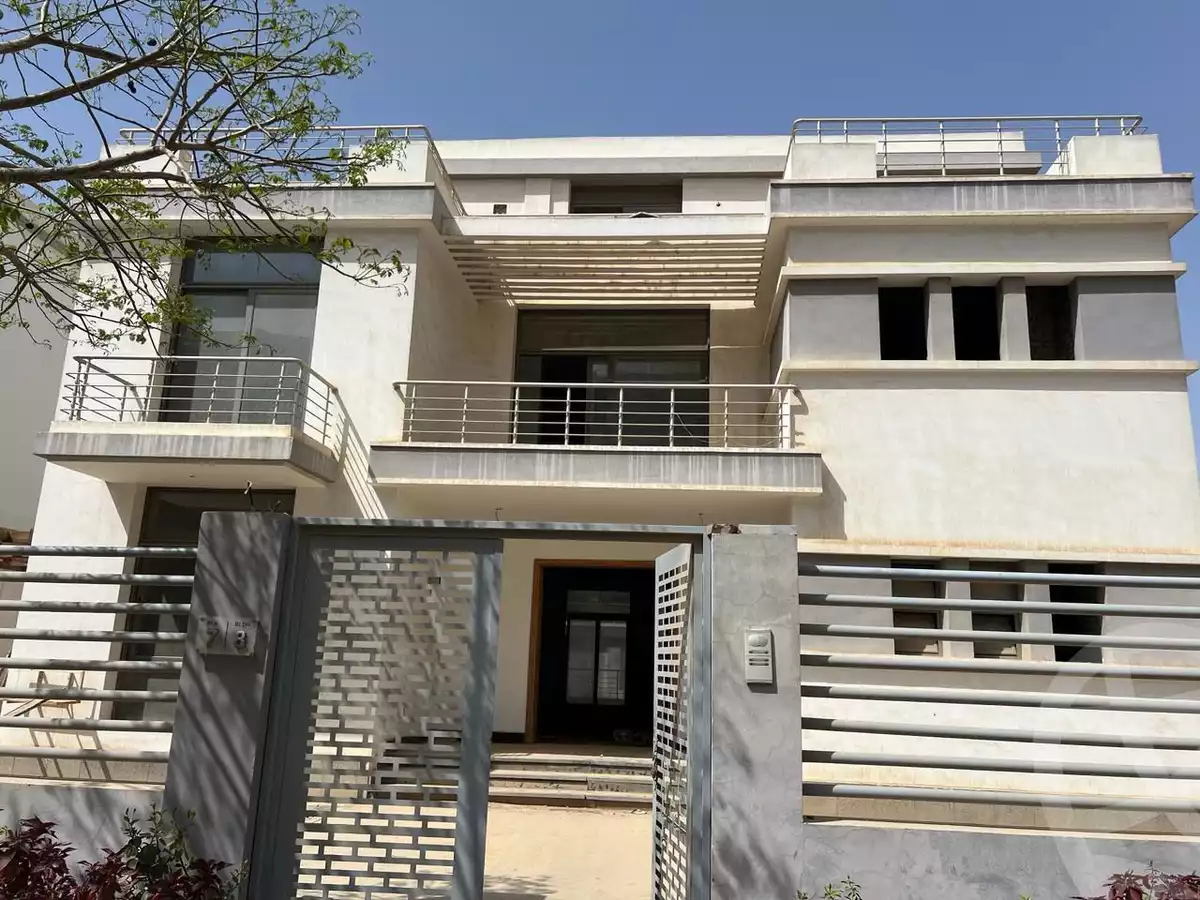 https://aqarmap.com.eg/en/listing/6067202-for-sale-cairo-new-cairo-compounds-eastown-spectrum-eastown-compound