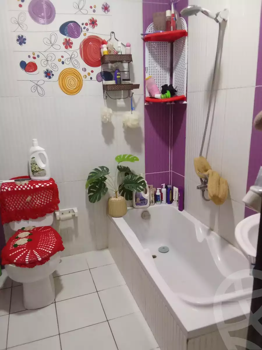 https://aqarmap.com.eg/en/listing/6067479-for-sale-gharbia-el-mahallah-el-kubra-el-mahalah-el-kobra-city-naser-st