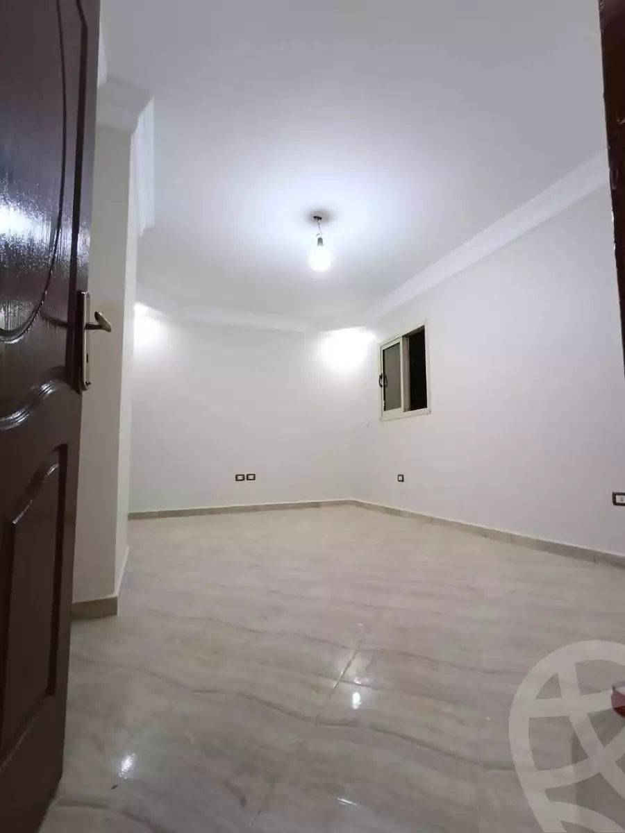 https://aqarmap.com.eg/en/listing/6068035-for-sale-cairo-helwan-helwan-el-sharkeya-ryad-pasha-st