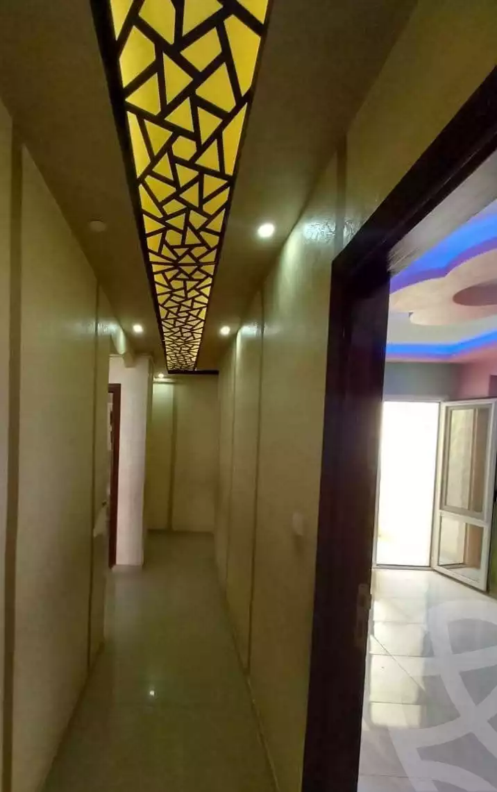 https://aqarmap.com.eg/ar/listing/6068299-for-sale-alexandria-l-jmy-lbytsh-al-samalehy-1-st
