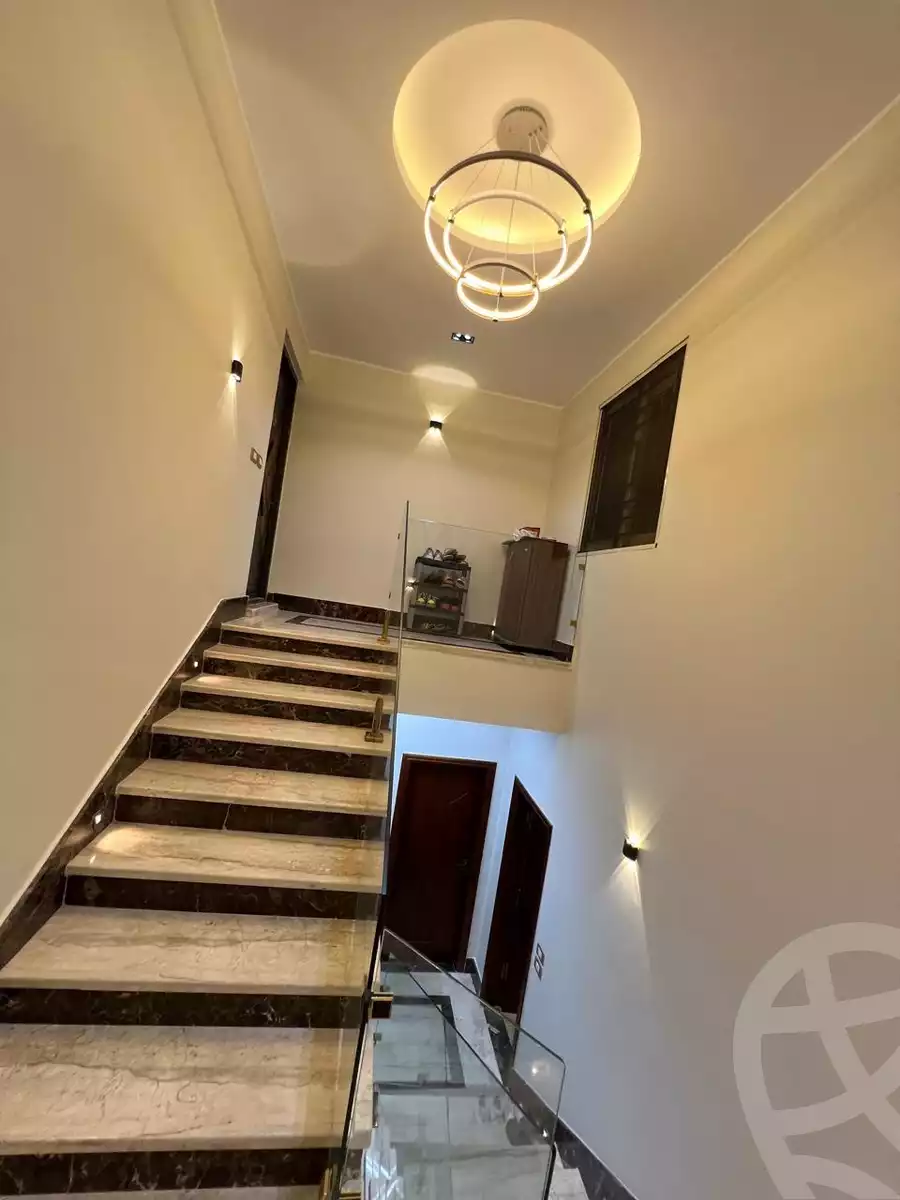 https://aqarmap.com.eg/ar/listing/6069080-for-sale-cairo-el-sheikh-zayed-city-compounds-el-khamayel