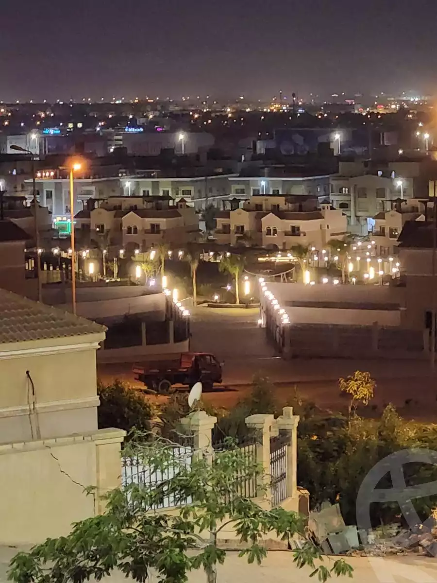 https://aqarmap.com.eg/ar/listing/6069080-for-sale-cairo-el-sheikh-zayed-city-compounds-el-khamayel