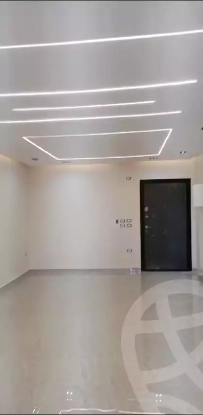 https://aqarmap.com.eg/en/listing/6069190-for-sale-cairo-el-sheikh-zayed-city-compounds-el-khamayel
